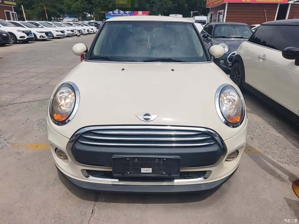 Mini ONE, 2017 3