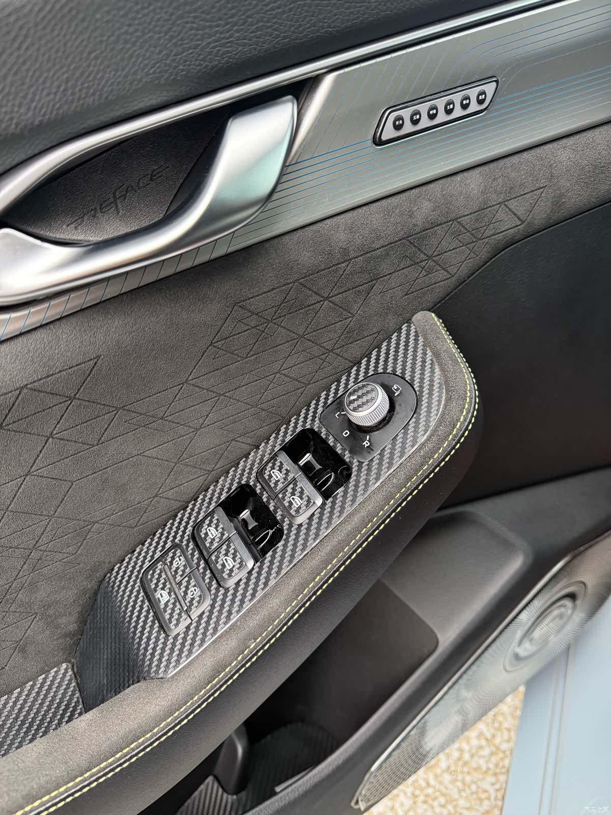 Geely Preface, 2022 8