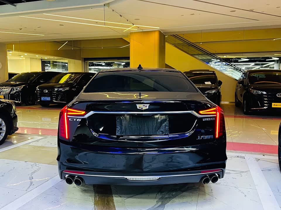 Cadillac CT6