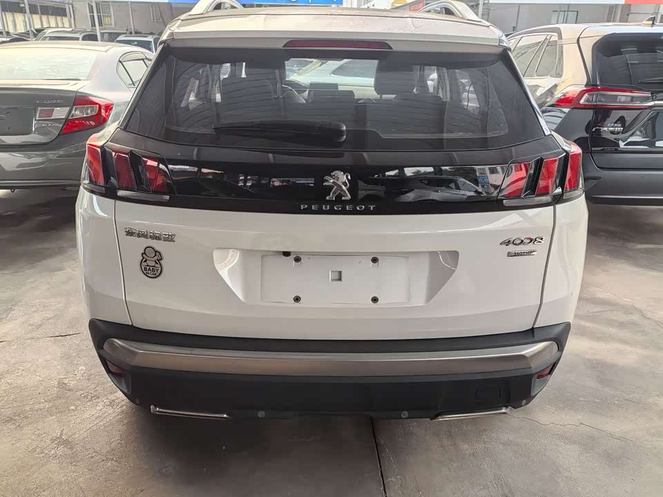 Peugeot 4008