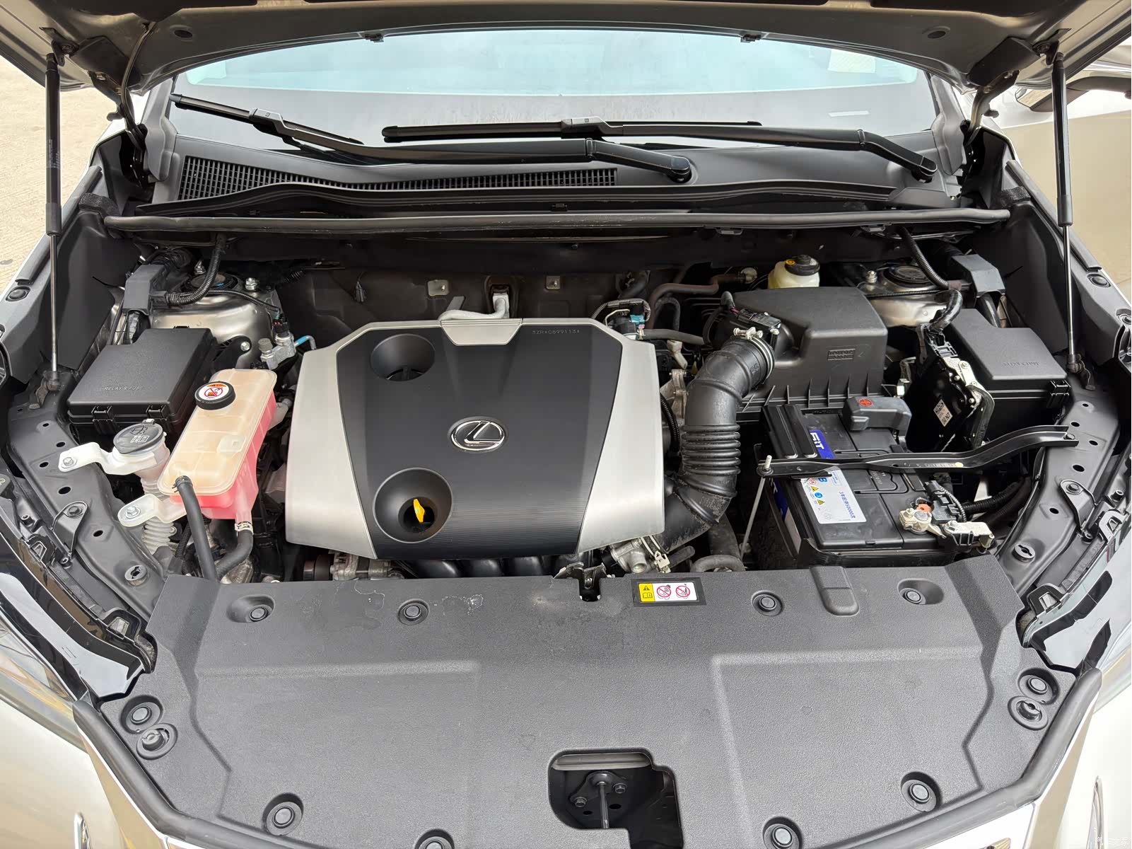 Lexus NX, 2021 23