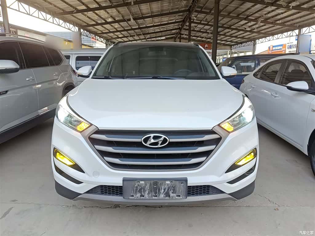 Hyundai Tucson, 2016 3