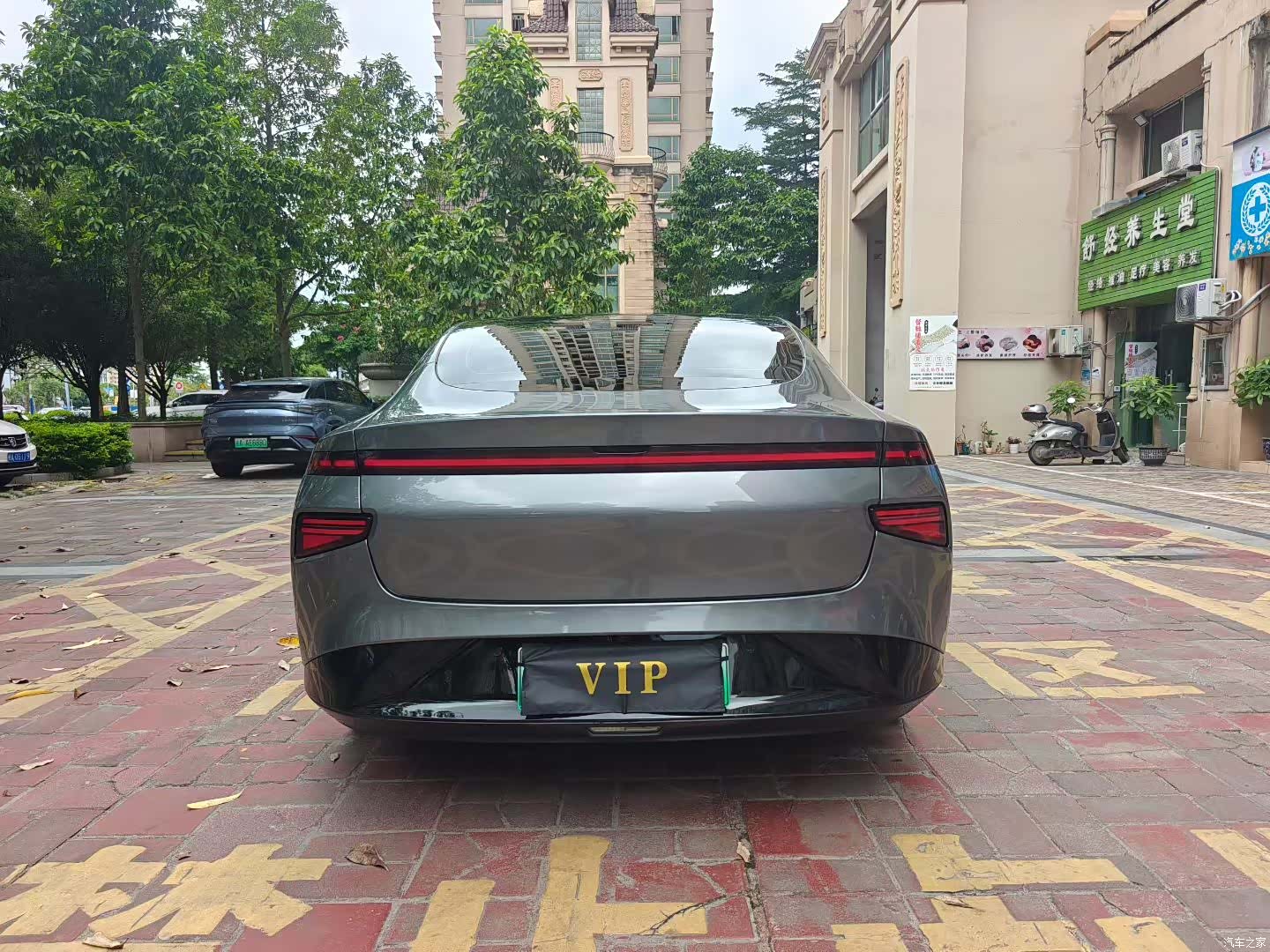 Xpeng P7, 2020 все фото