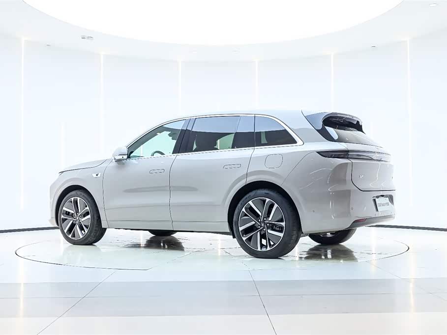 Li Auto Ideal L6