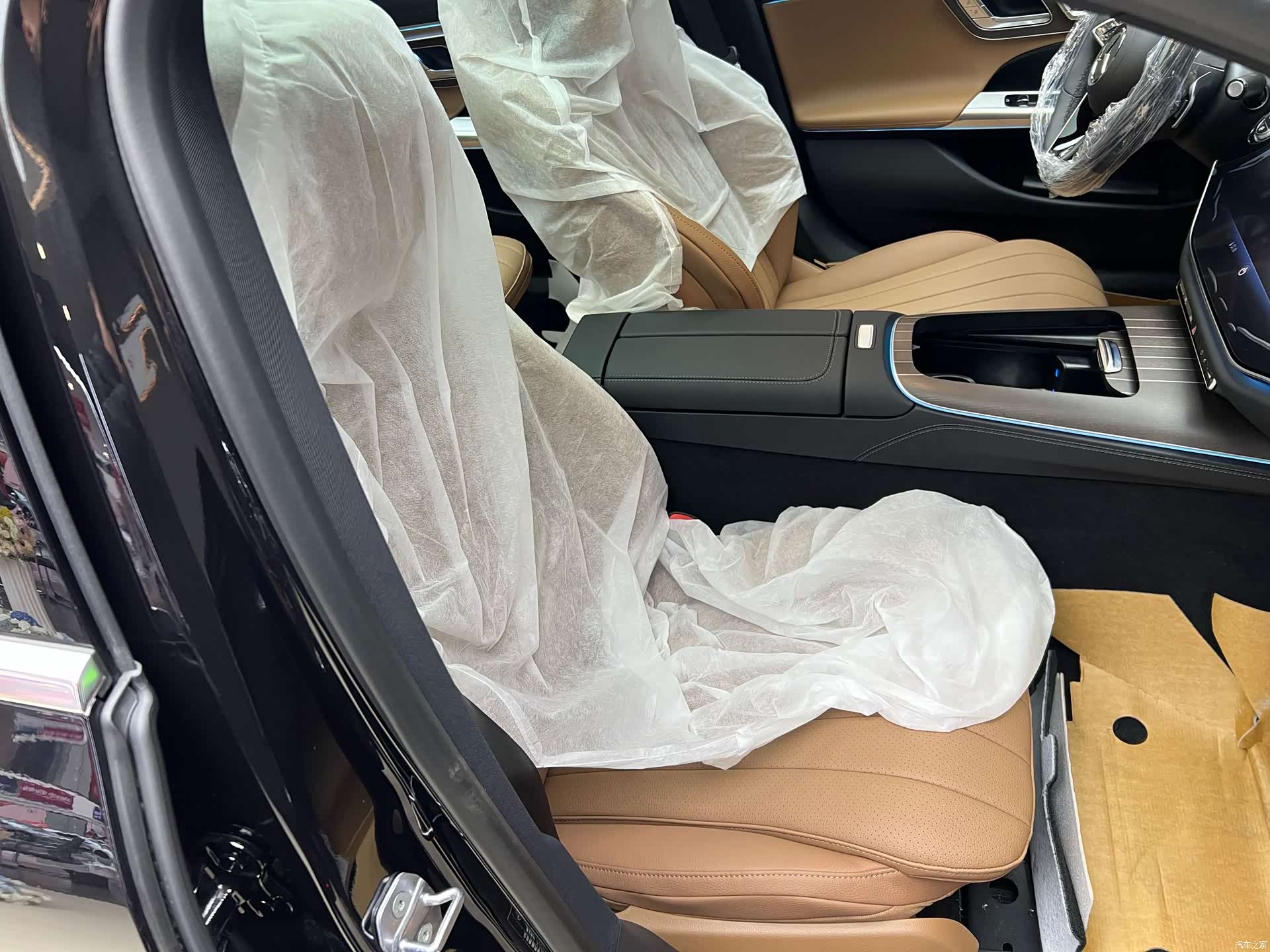 Mercedes-Benz E-Class, 2026 15