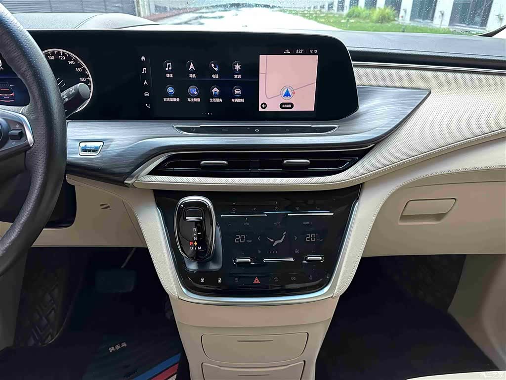 Buick GL8, 2023 13
