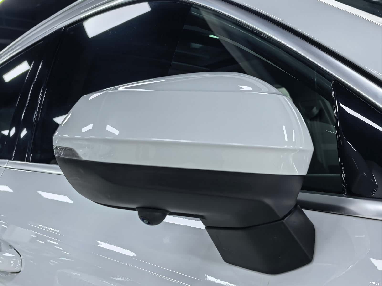 Audi Q3, 2023 8
