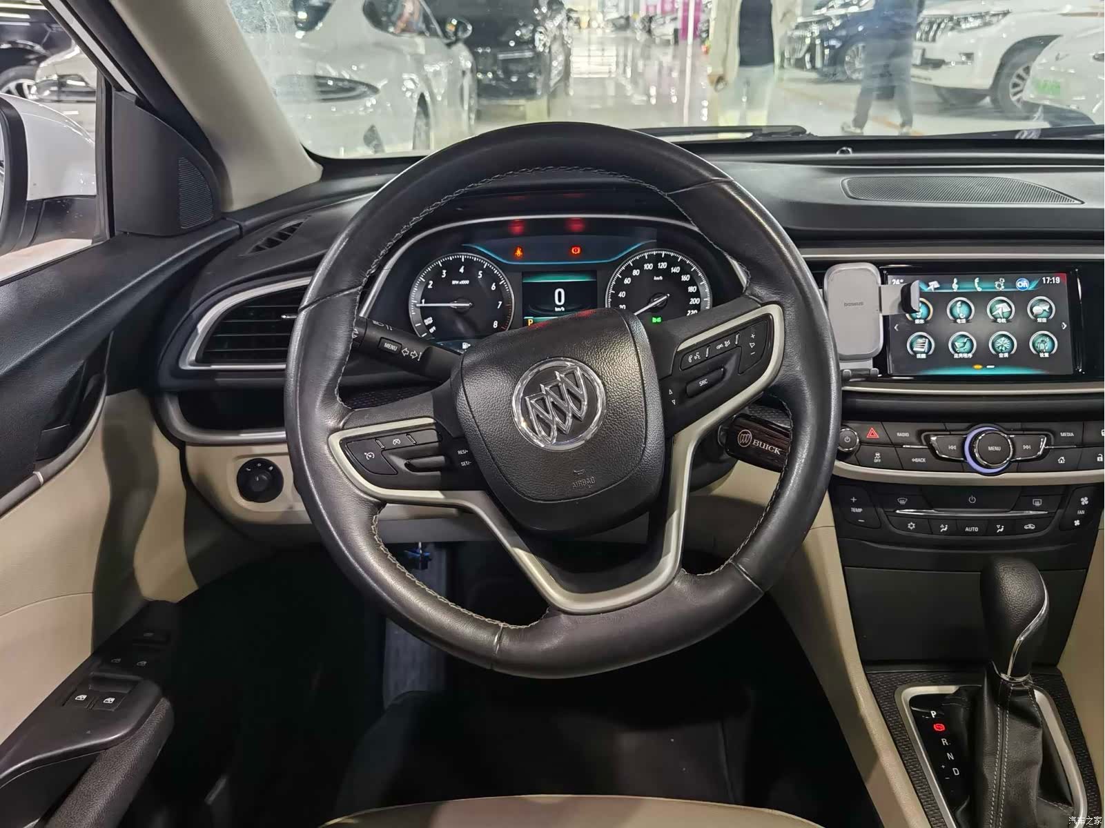 Buick V, 2019 7