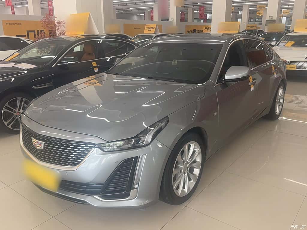 Cadillac CT5, 2023 2
