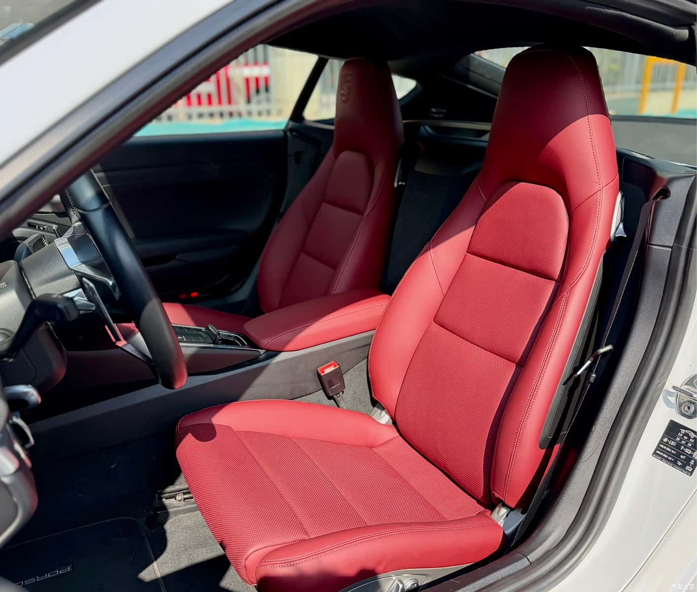 Porsche Cayman, 2017 12