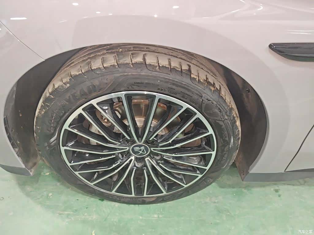 BYD Han, 2025 23