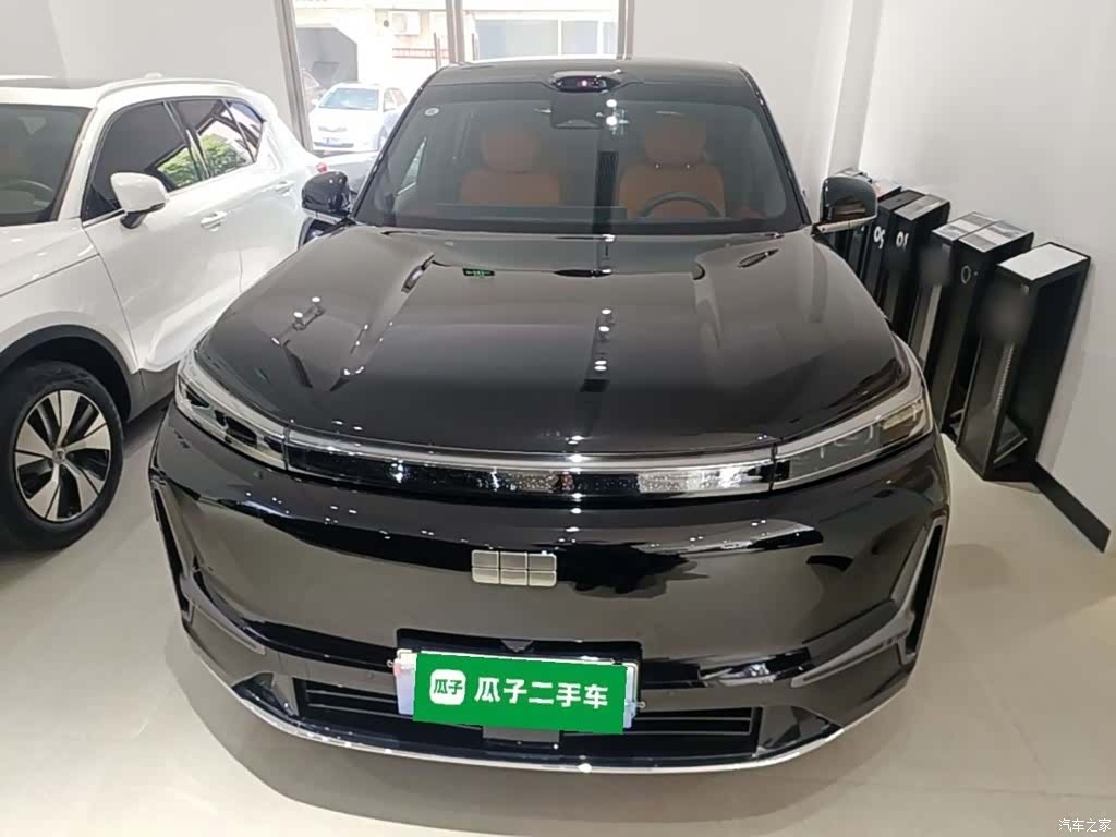 Geely M9, 2025 3