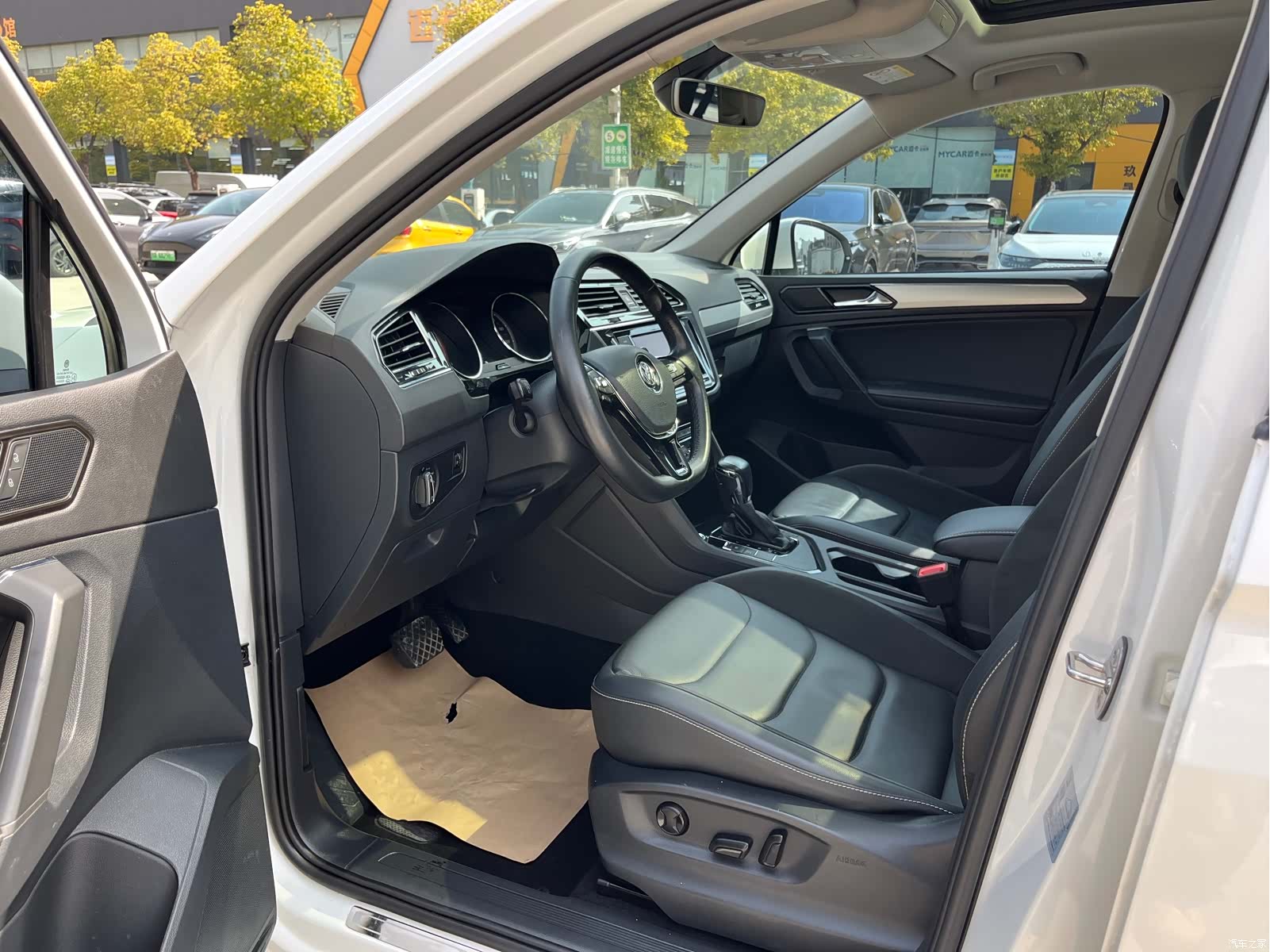 Volkswagen Tiguan L, 2018 все фото