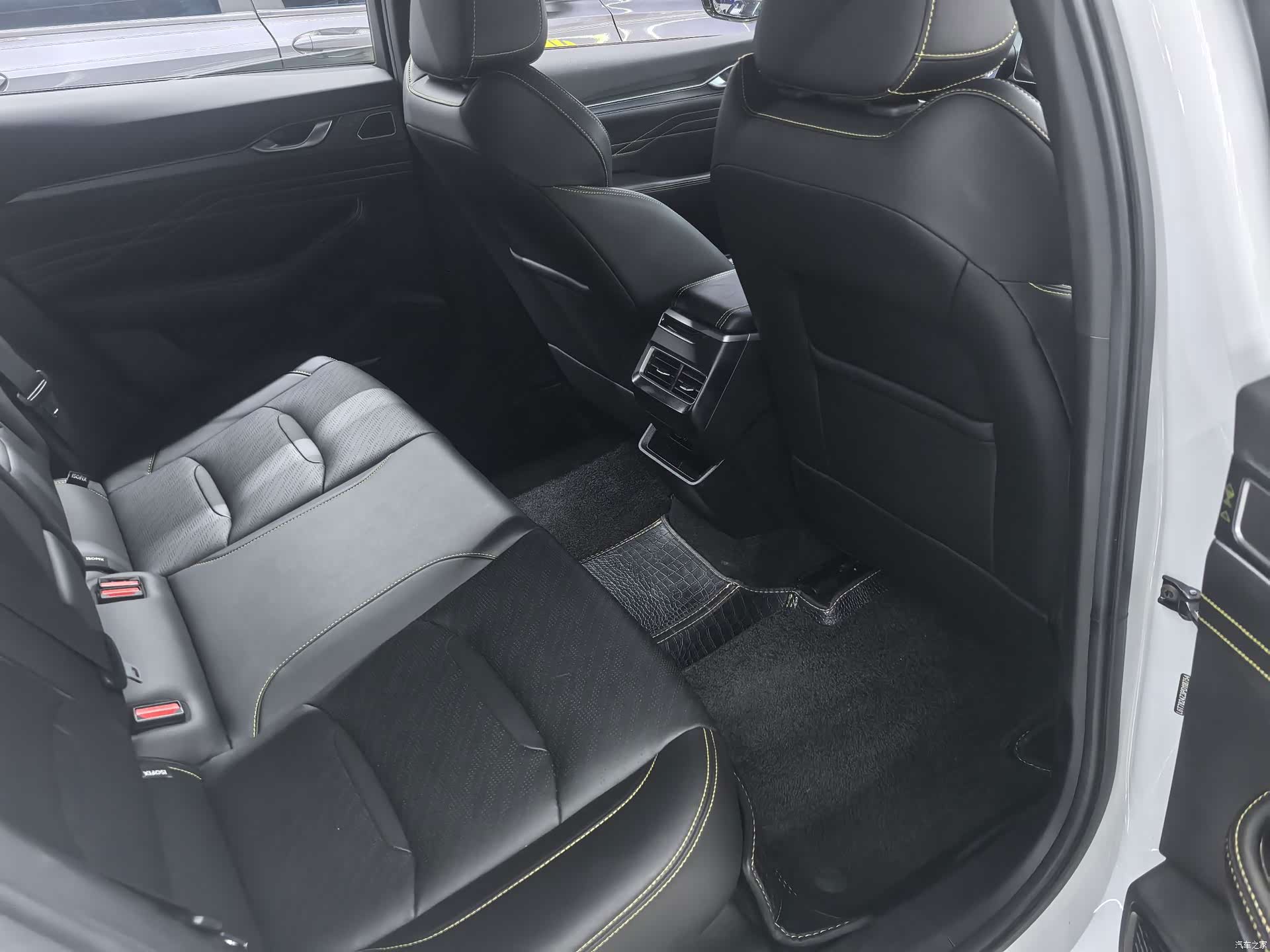Geely Preface, 2024 13