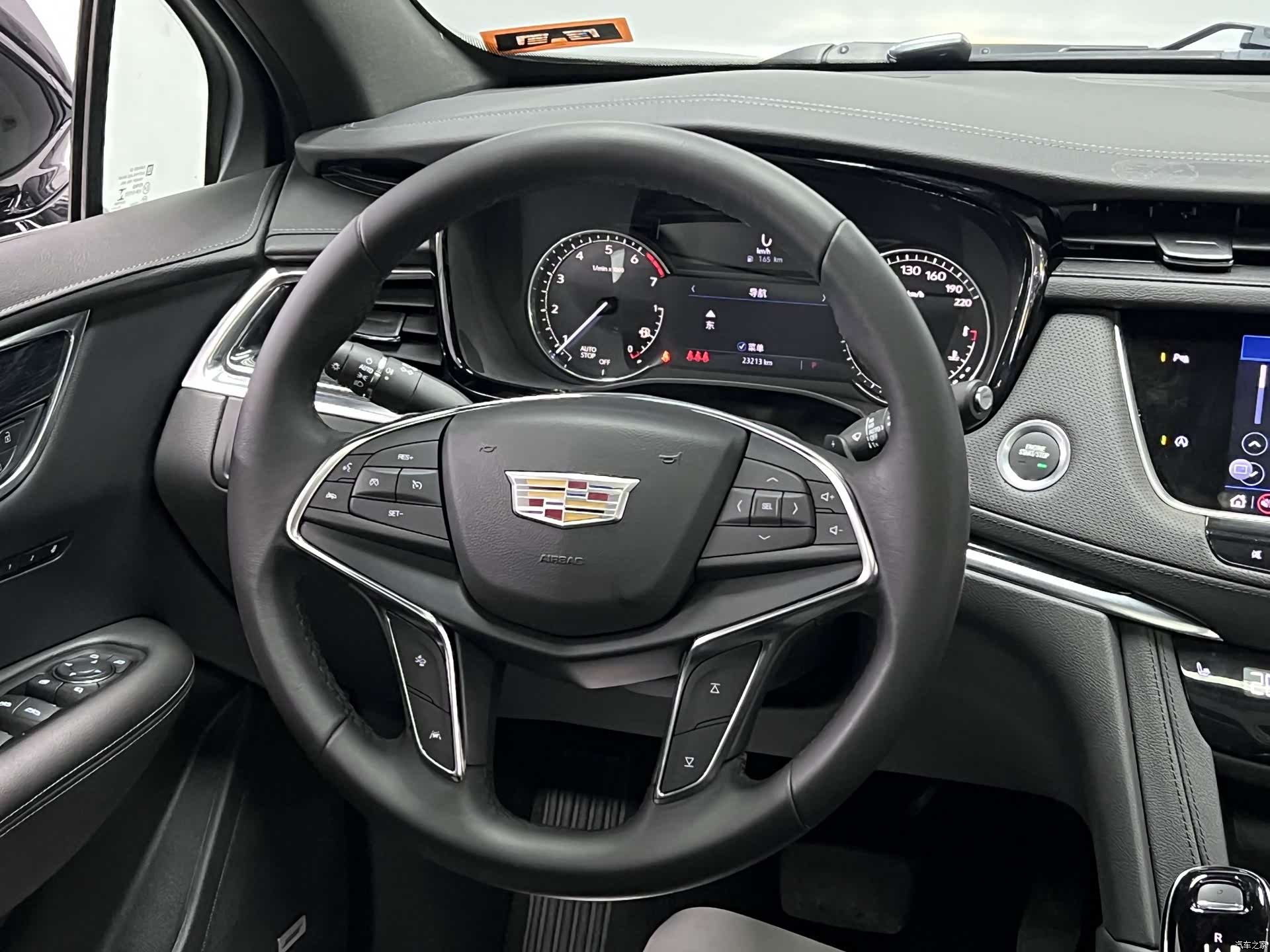 Cadillac XT5, 2022 11