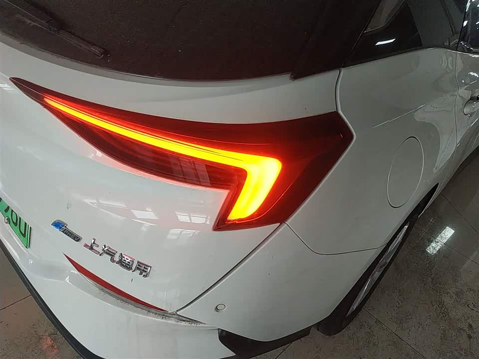 Buick Slightly blue 6