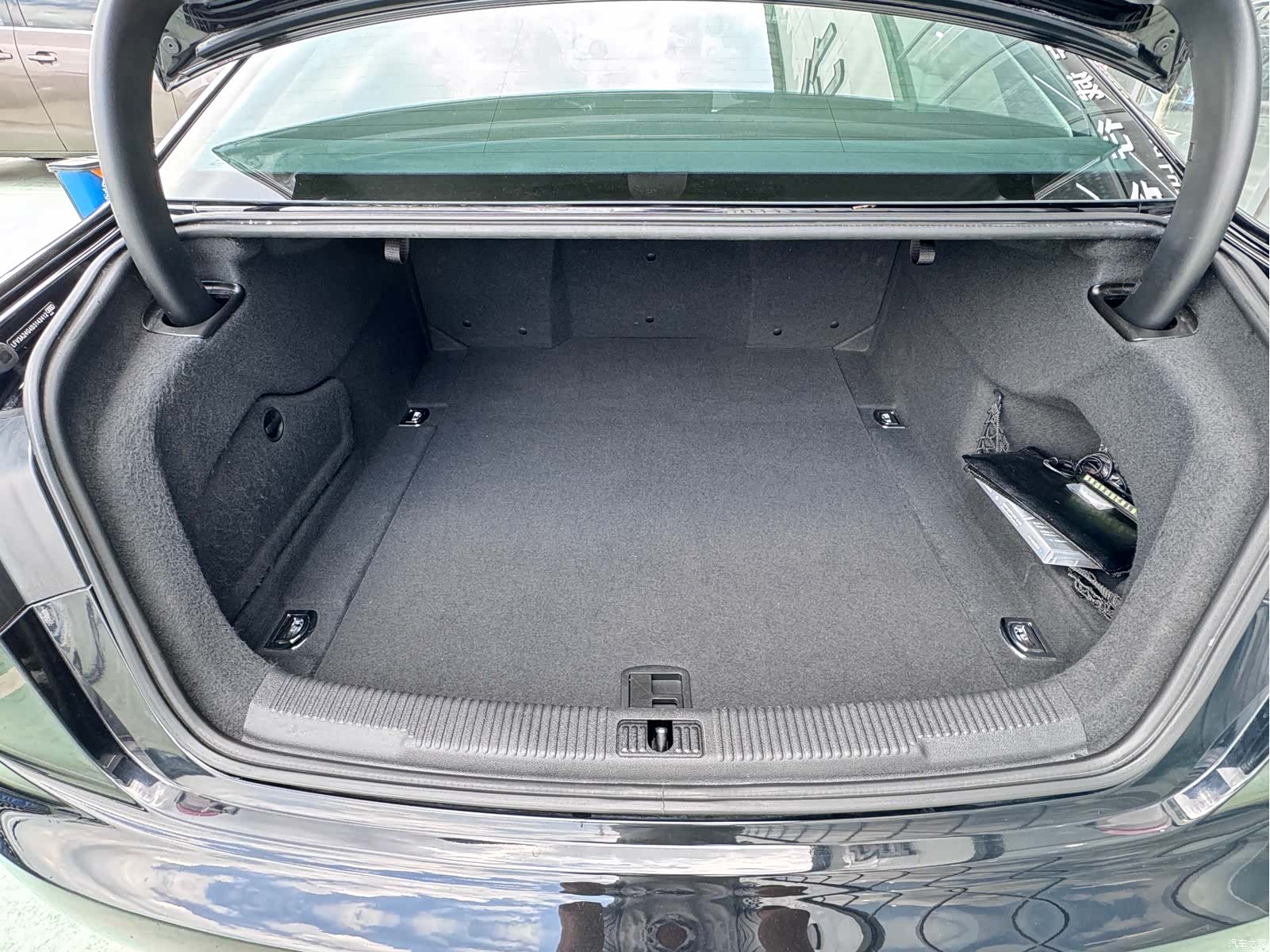 Audi A6L, 2014 21