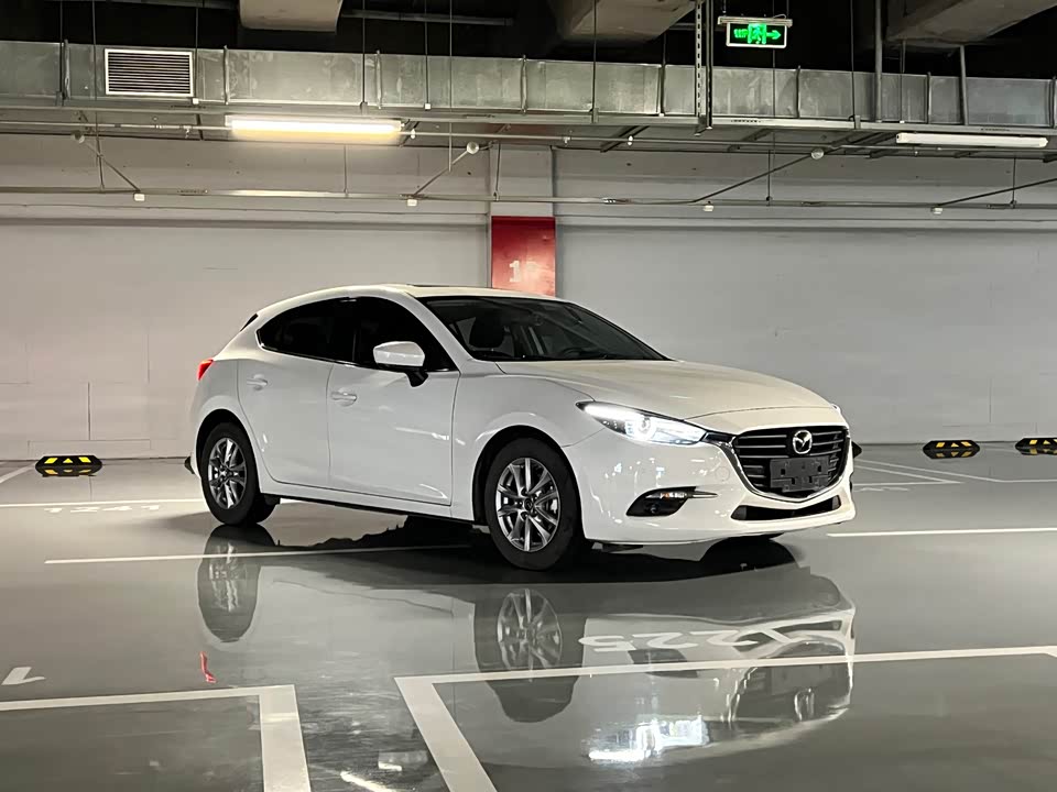 Mazda 3 Angkesaila