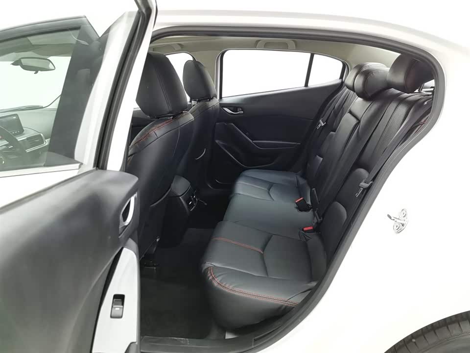 Mazda 3 Angkesaila Mazda 3 Angkesaila