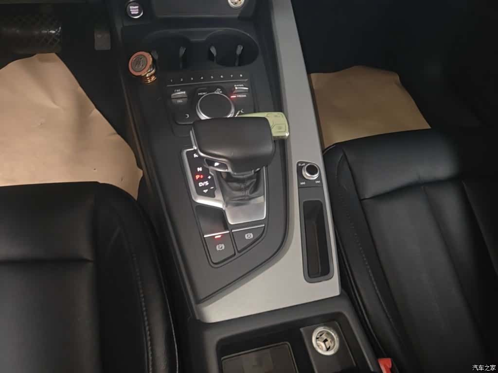 Audi A4L, 2017 14