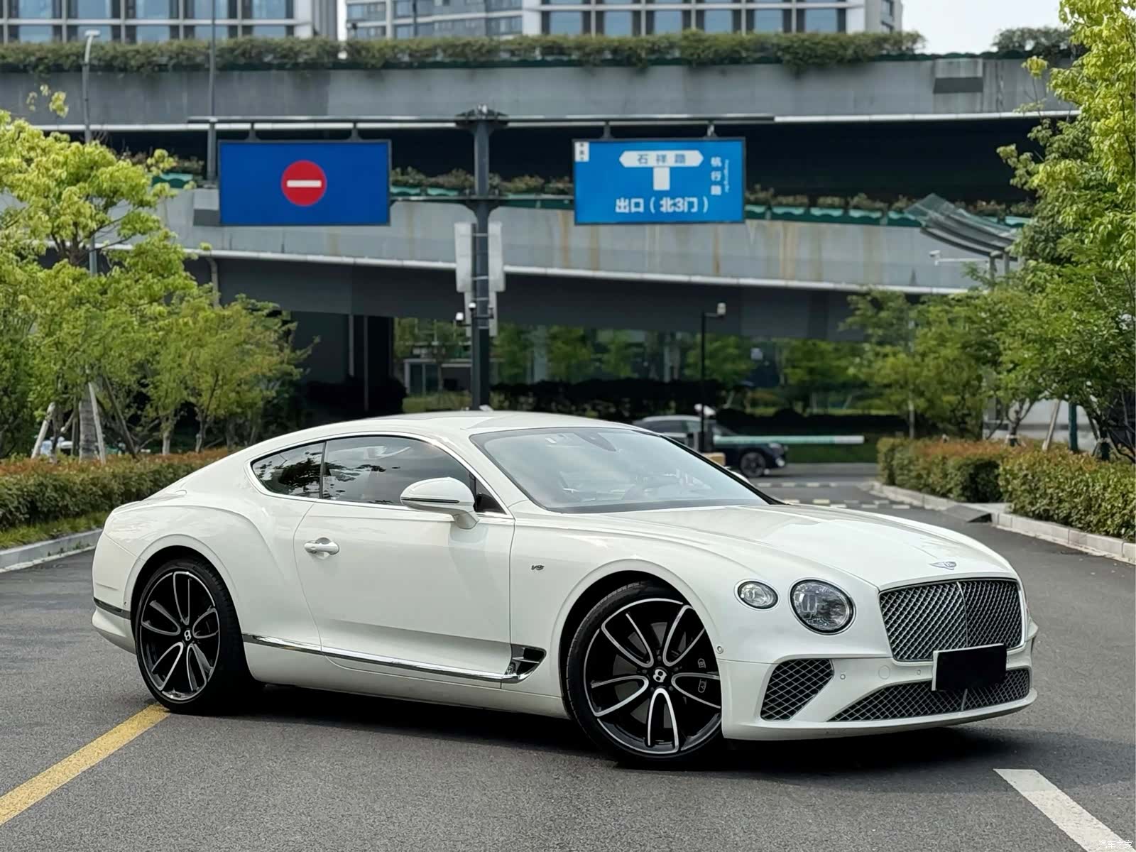 Bentley Continental GT, 2021 3