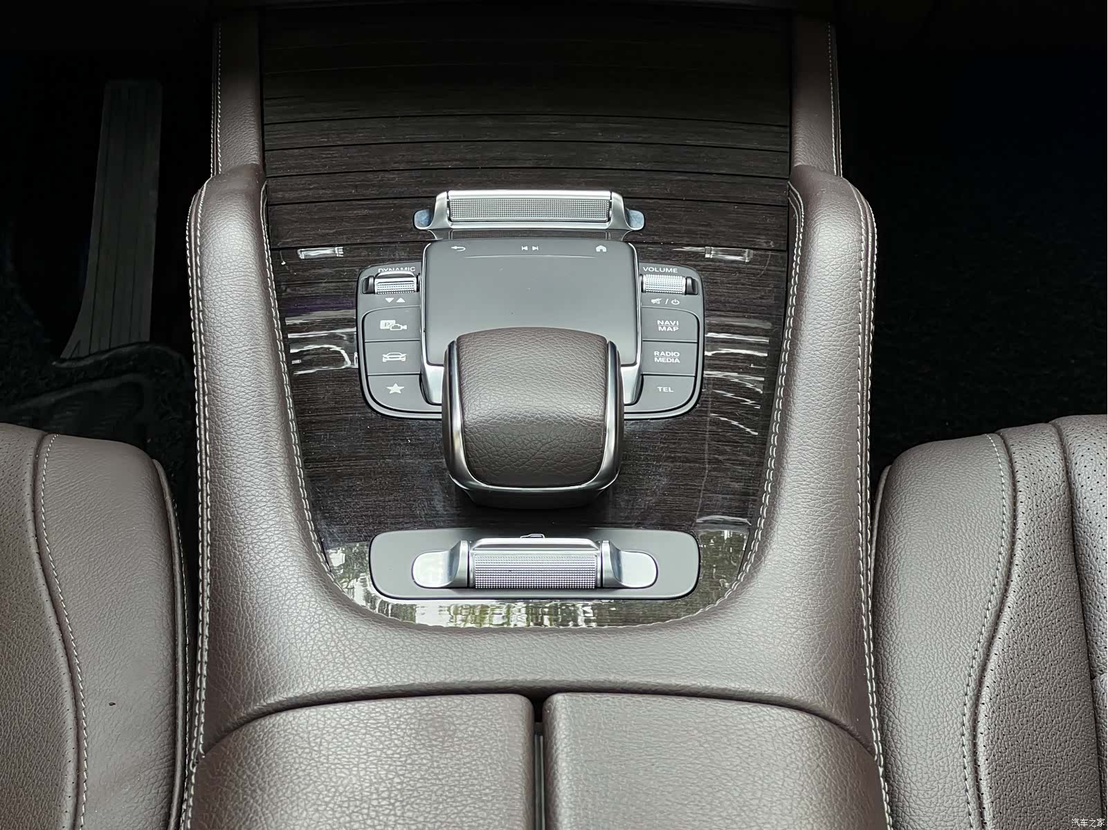 Mercedes-Benz GLS, 2021 15