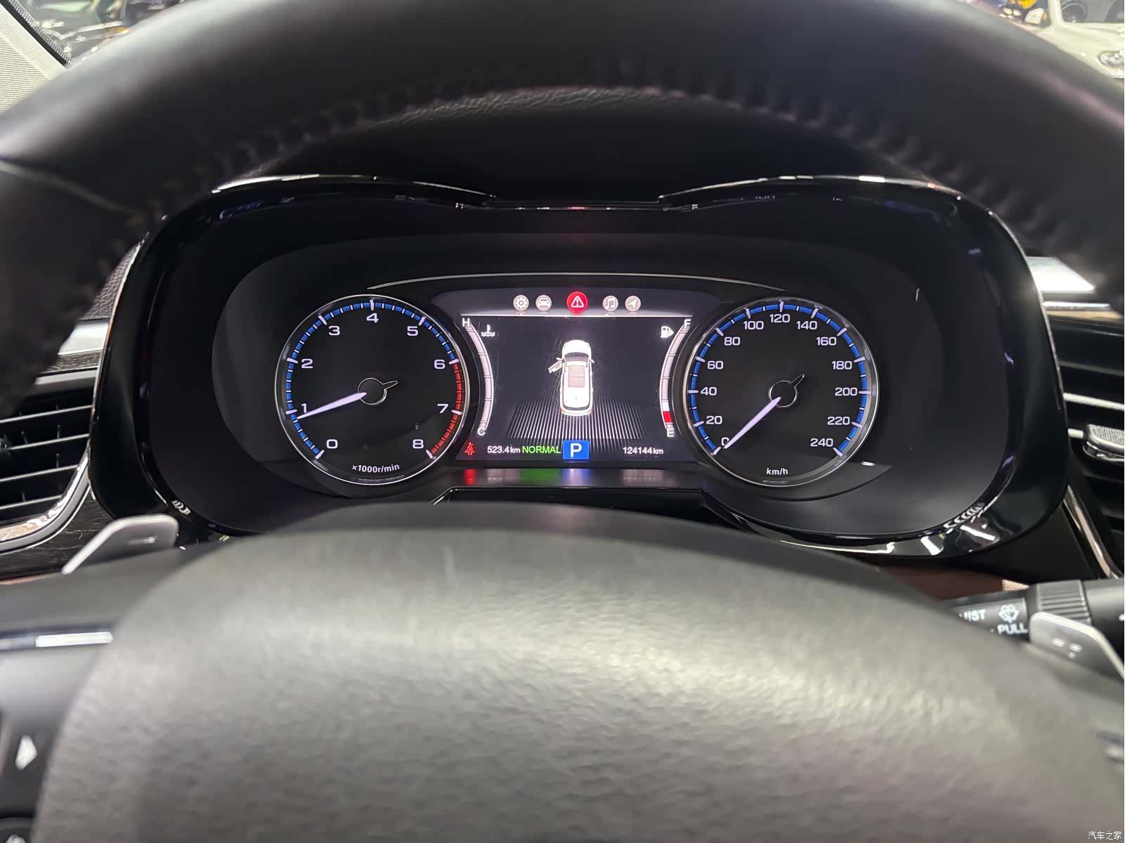 Trumpchi GS8, 2017 8
