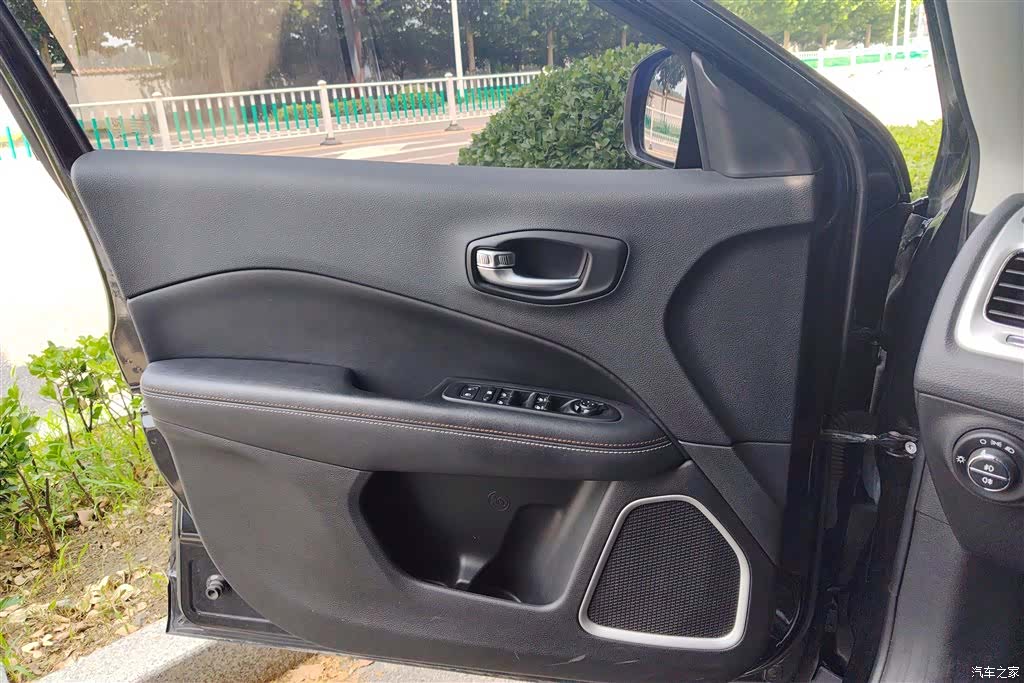 Jeep Compass, 2020 7