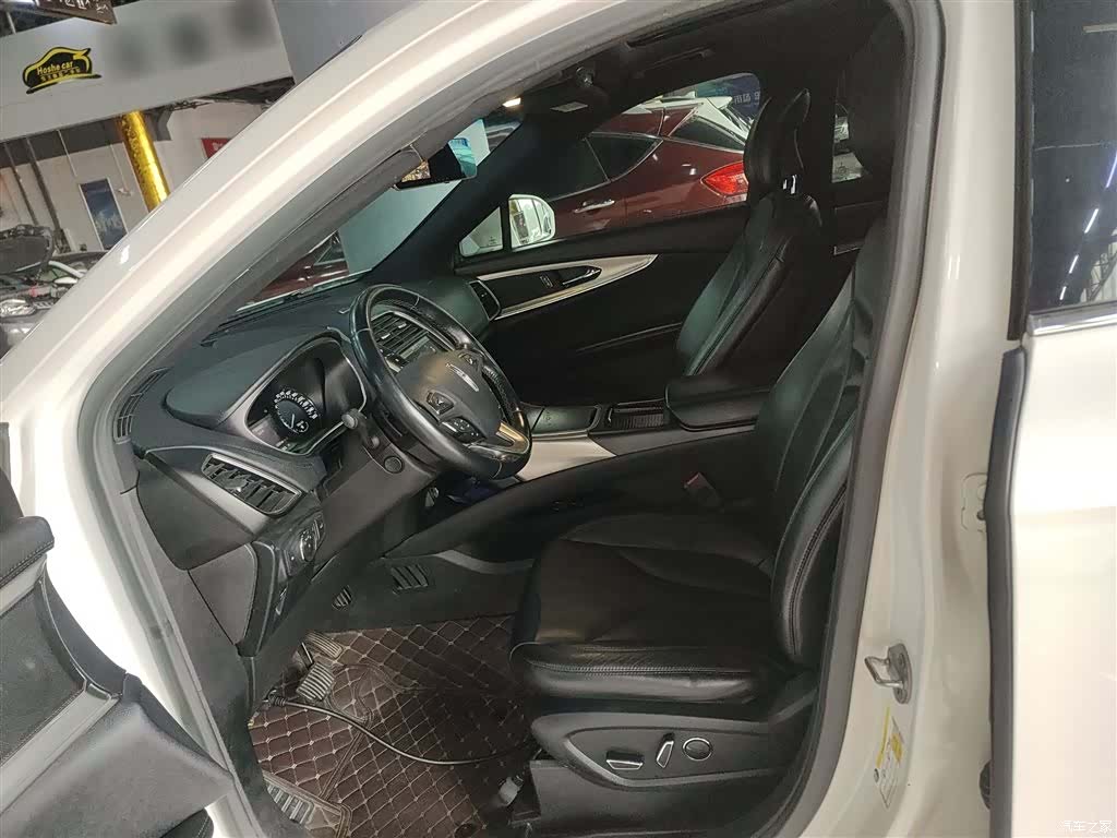 Lincoln MKX, 2016 14