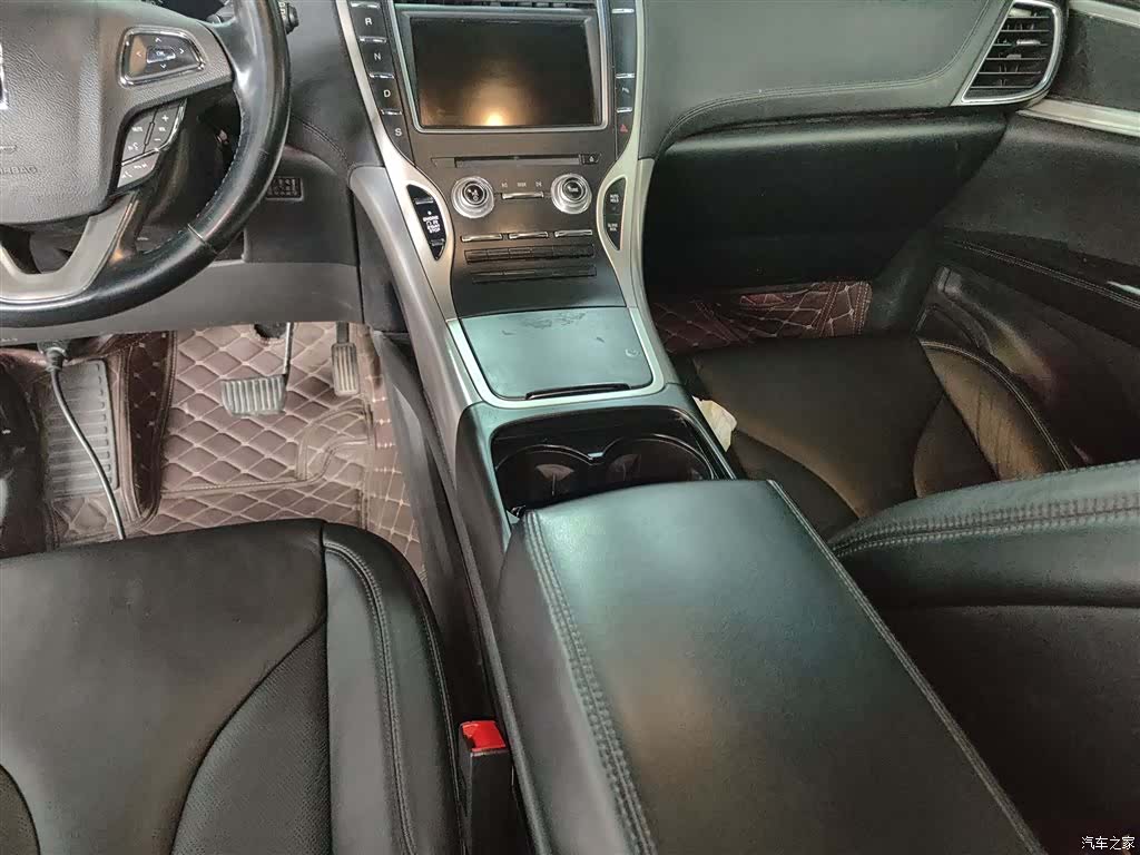 Lincoln MKX, 2016 13