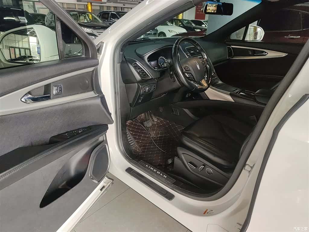 Lincoln MKX, 2016 15