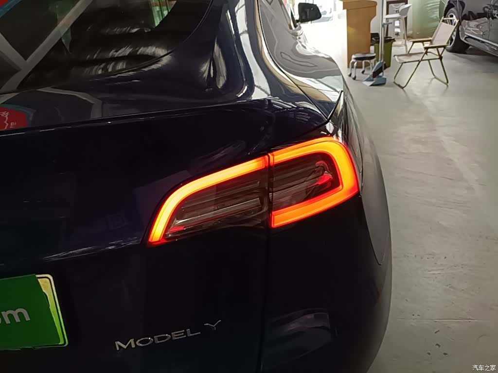 Tesla Model Y, 2021 8