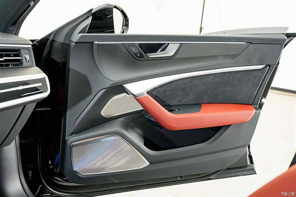 Audi A7L, 2024 16
