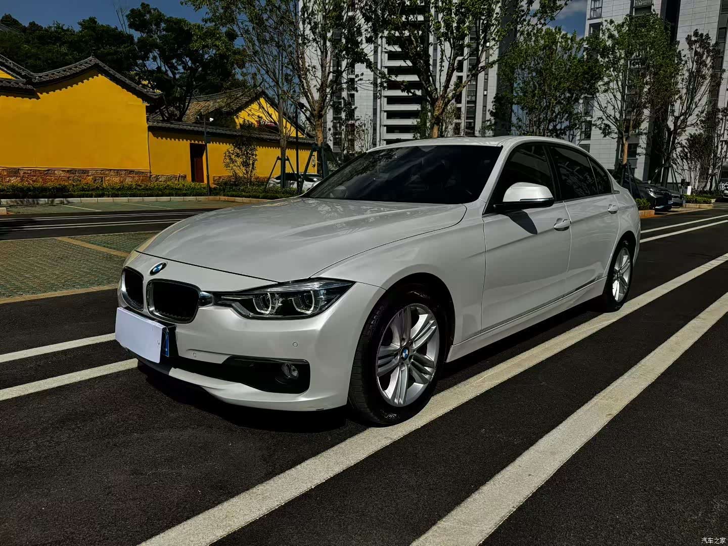 BMW 3 Series, 2016 1