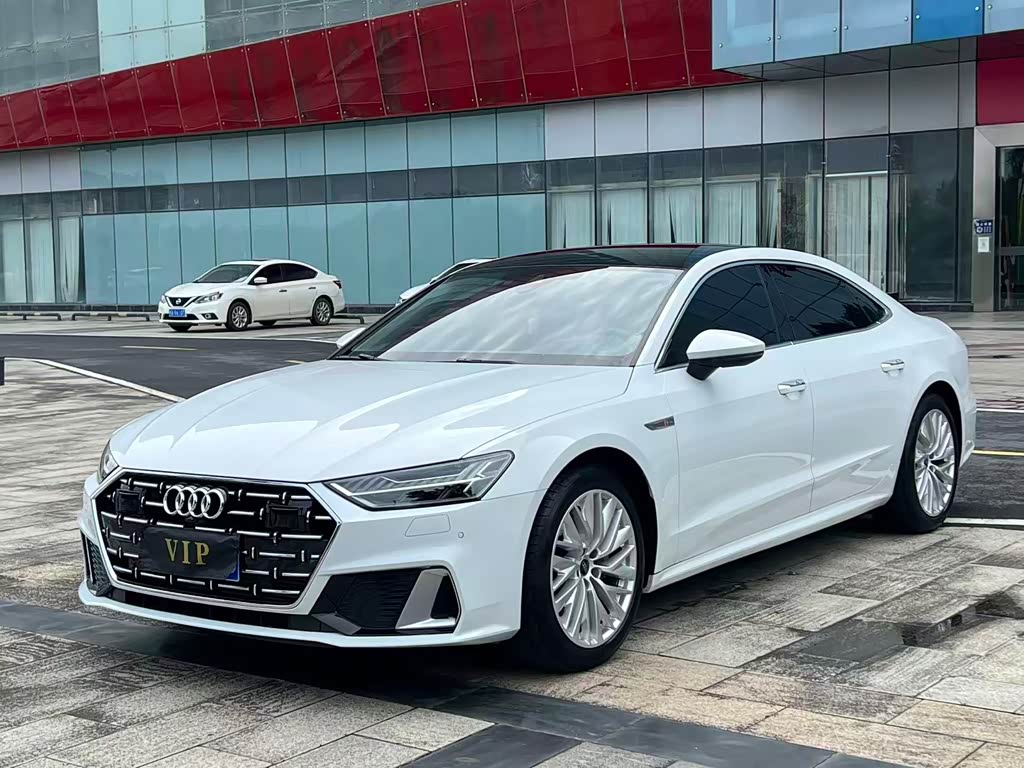 Audi A7L