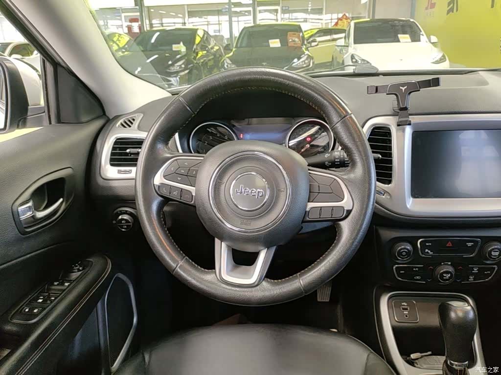 Jeep Compass, 2018 11