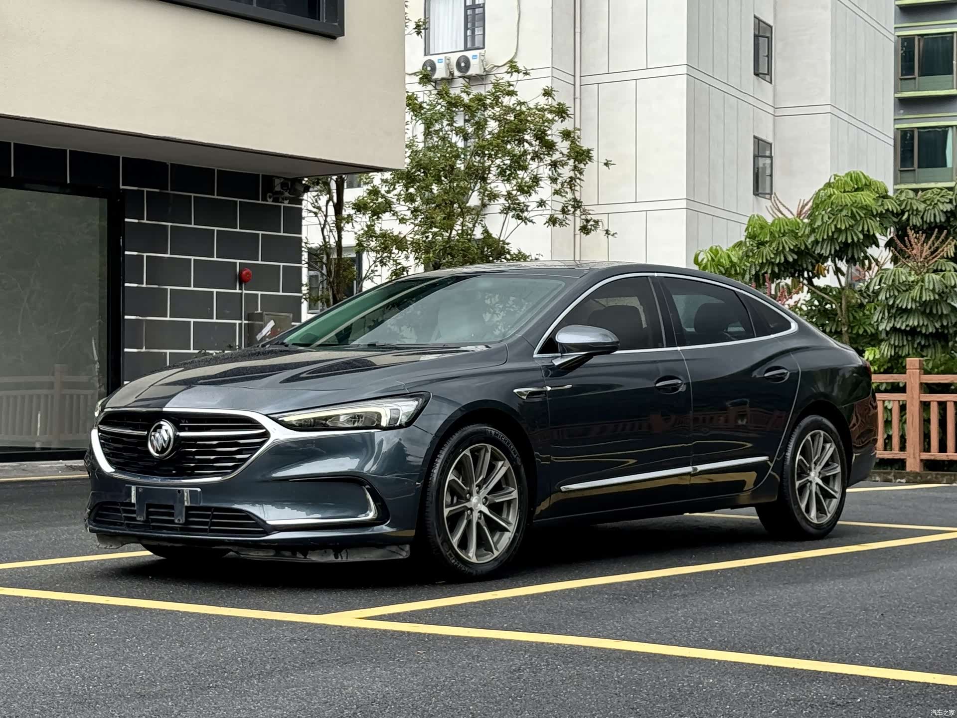 Buick LaCrosse