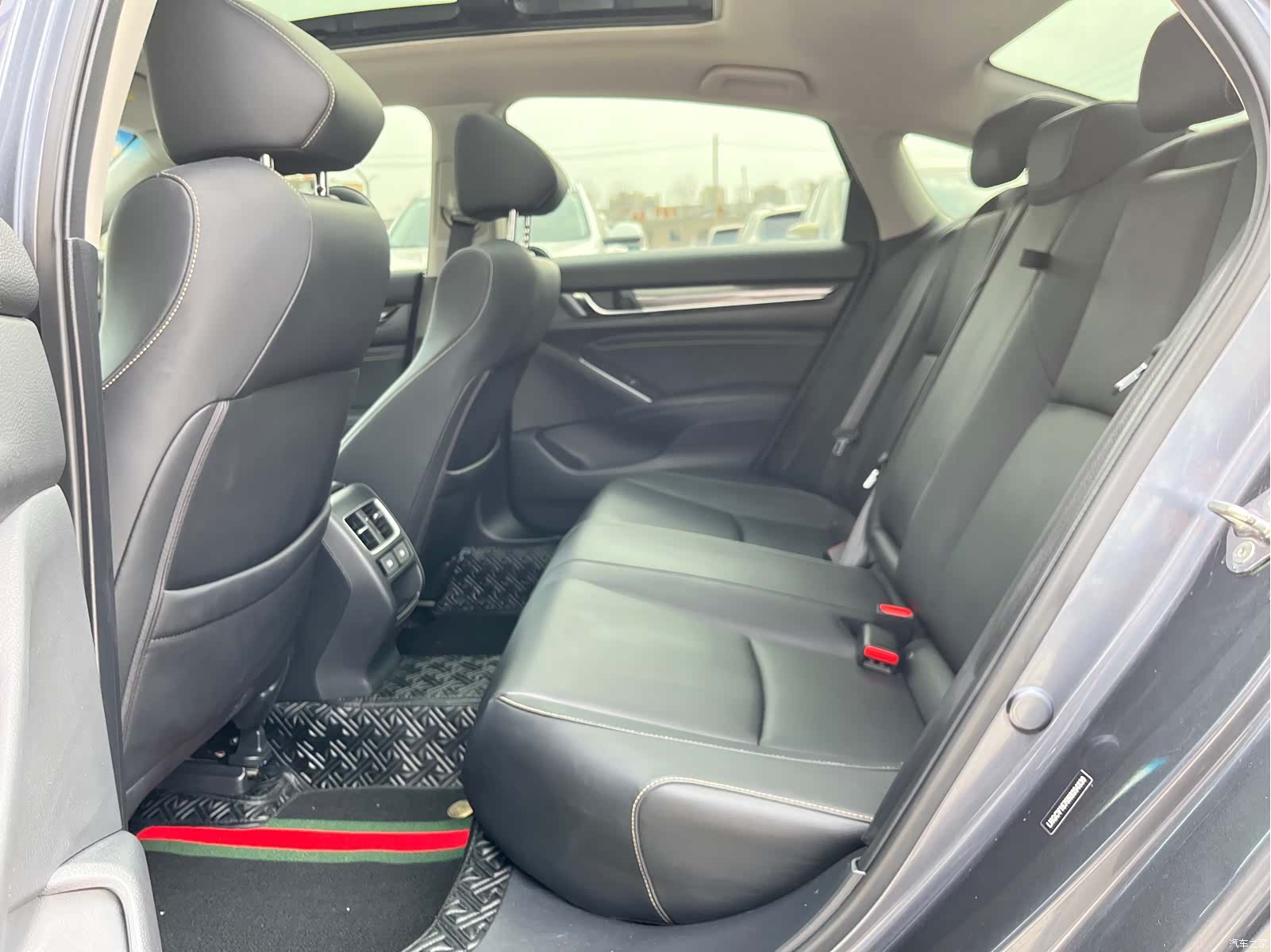 Honda Accord, 2022 8