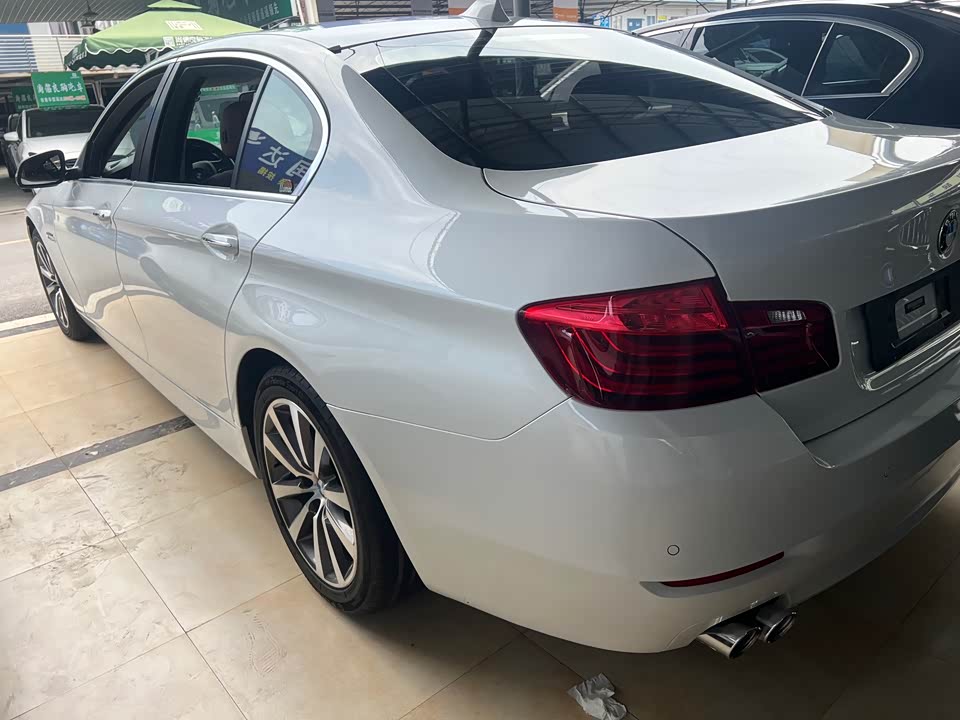 BMW 5 series BMW 5 series