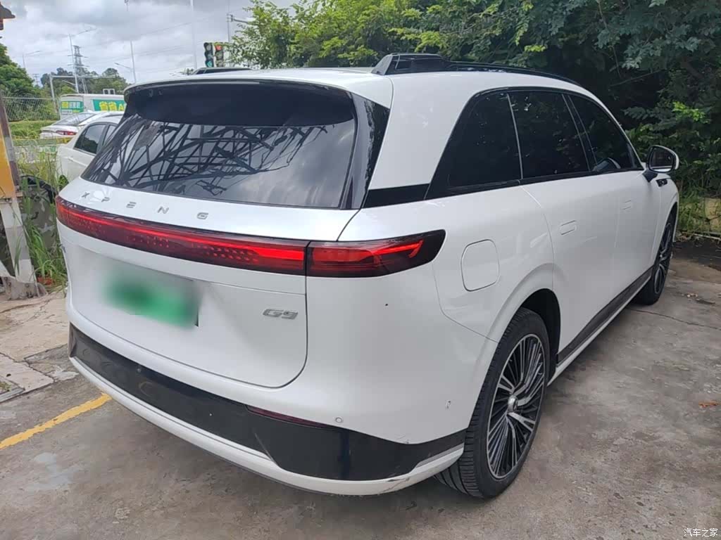 Xpeng G9, 2023 7