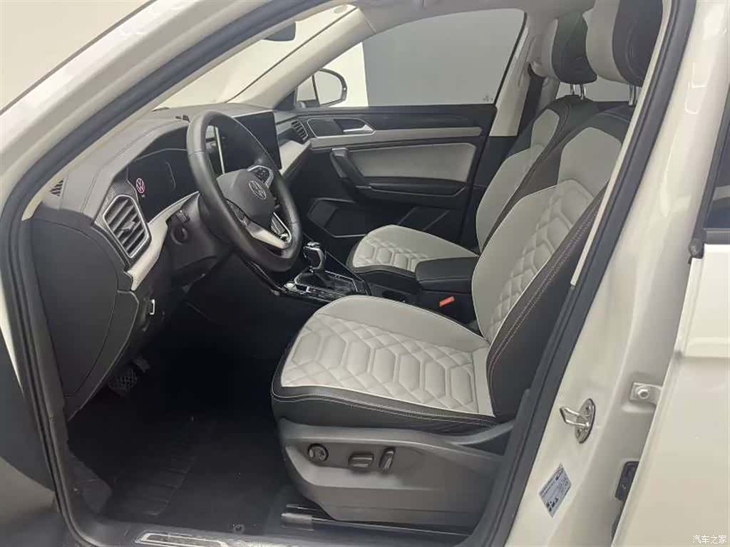 Volkswagen Tayron, 2023 12