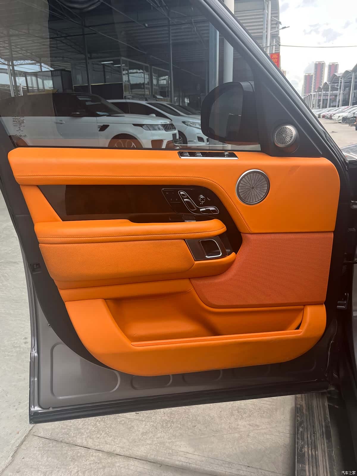 Land Rover Range Rover, 2022 11