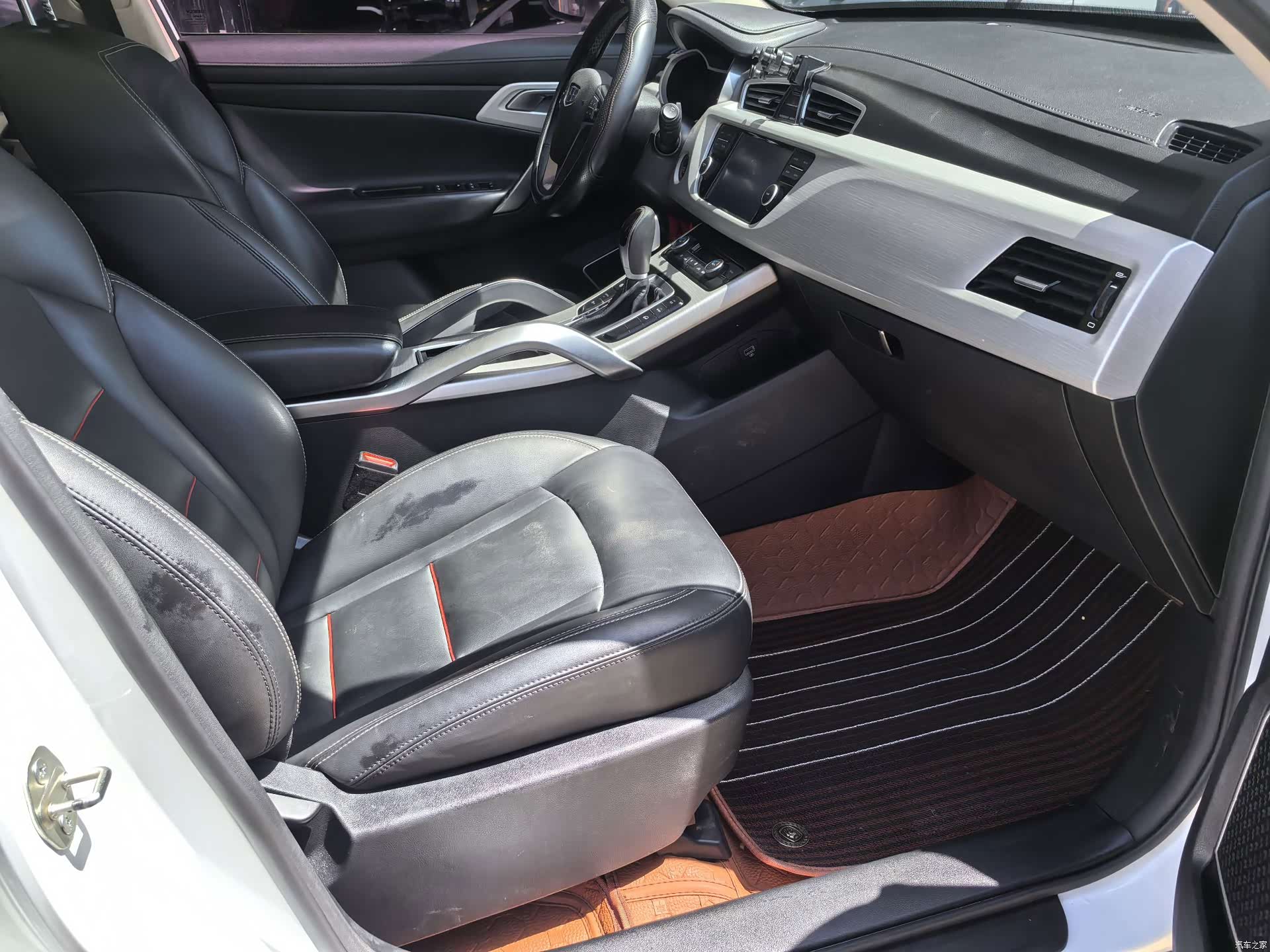 Geely Boyue, 2019 11