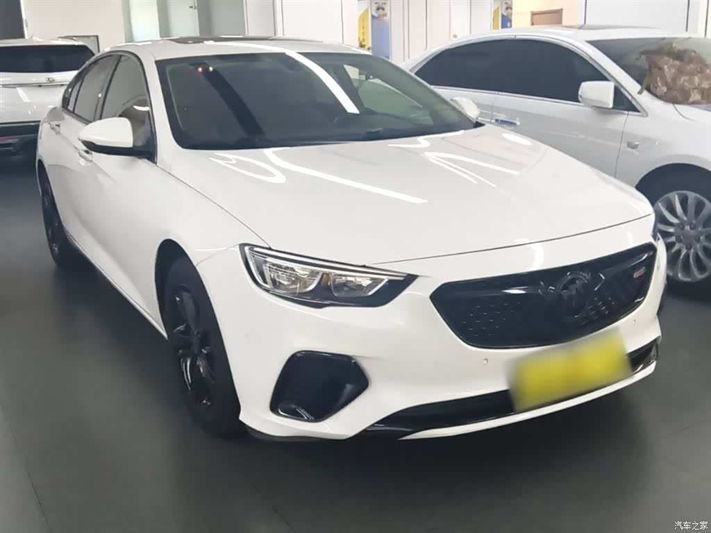 Buick Regal, 2020 4