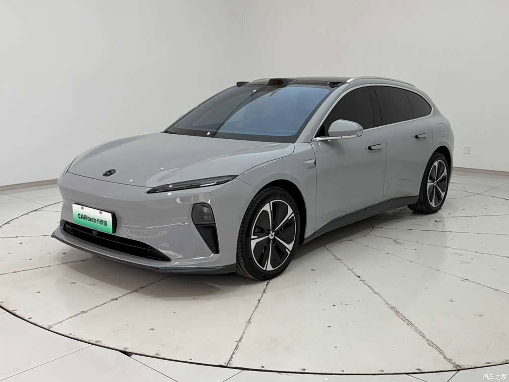 NIO ET5, 2024 все фото