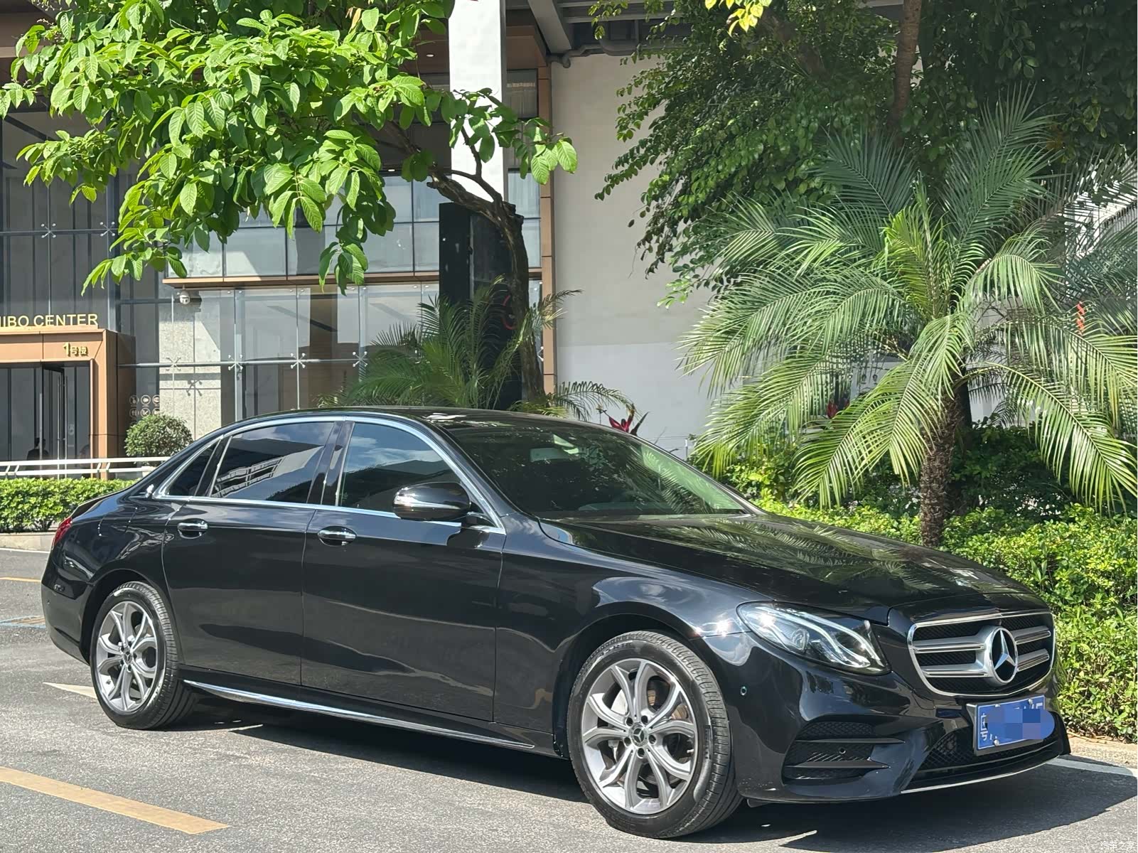 Mercedes-Benz E-Class, 2020 6