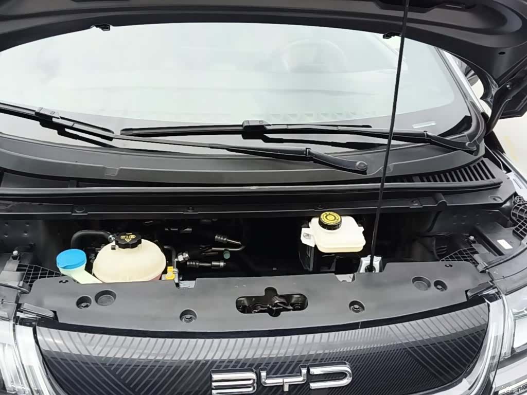 BYD Dolphin, 2023 20