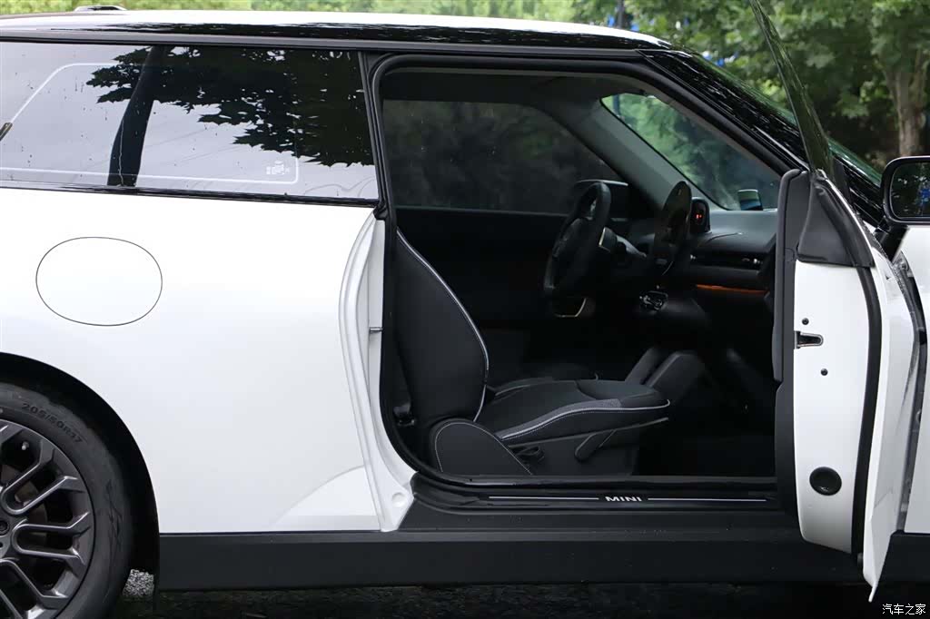 Mini Cooper, 2026 17