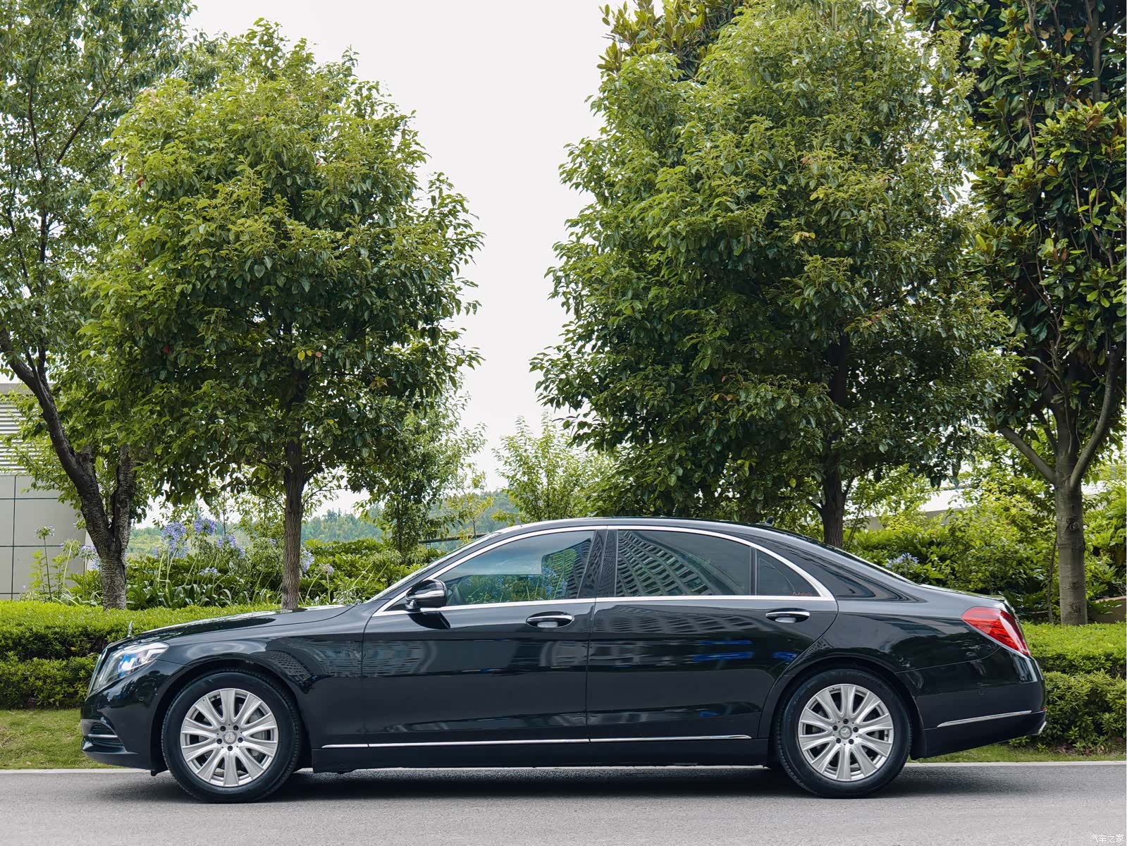 Mercedes-Benz S-Class, 2016 7
