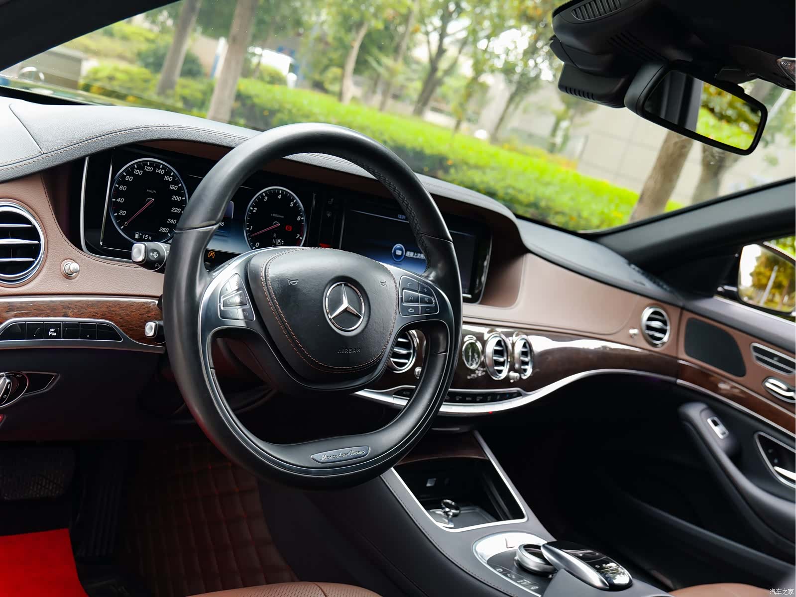 Mercedes-Benz S-Class, 2016 9